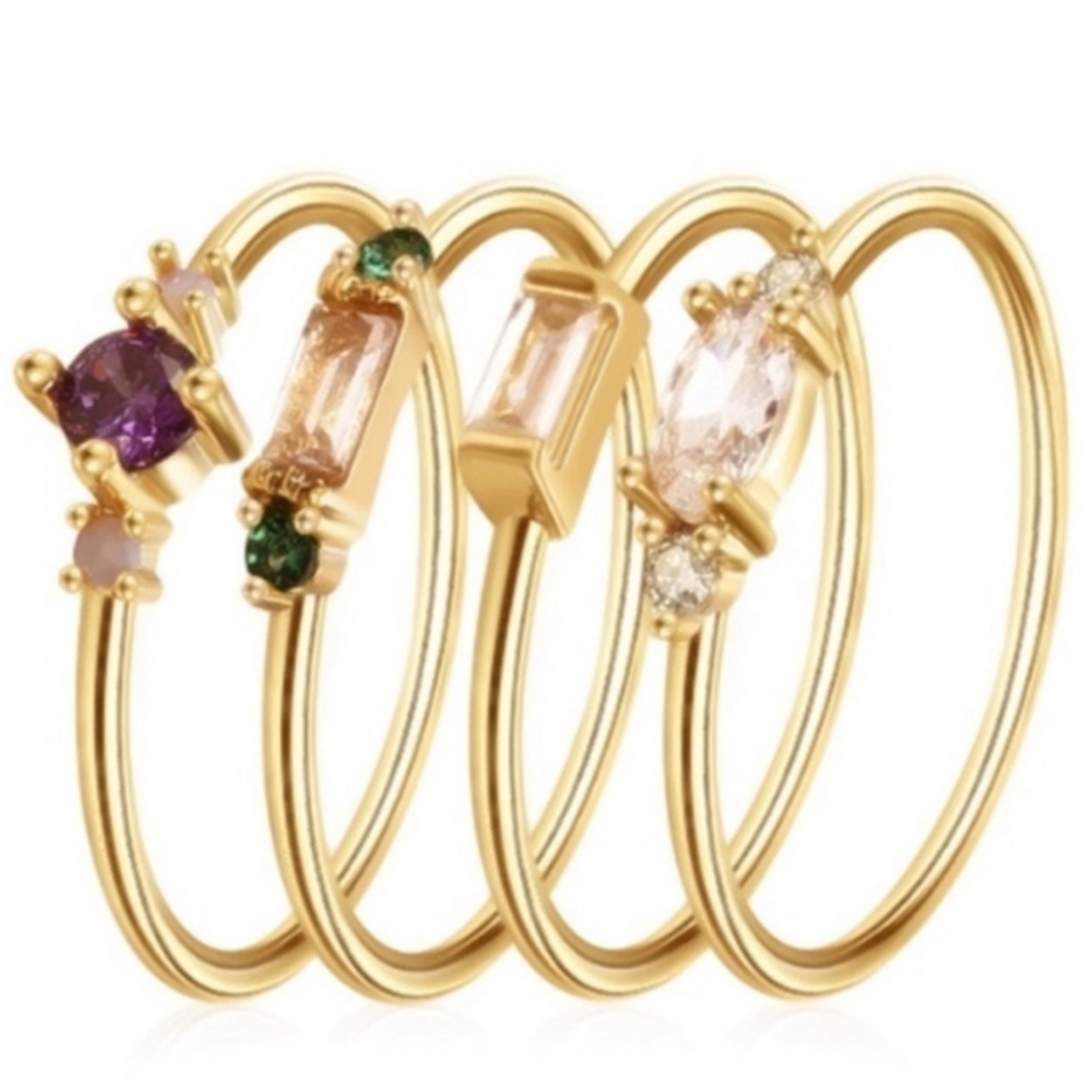 NWT 4 piece 18 k gold plated Women's Ring Set - Picture 13 of 15